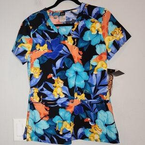 NWT Disney Lion King Scrub Top women's size small simba 2 pockets